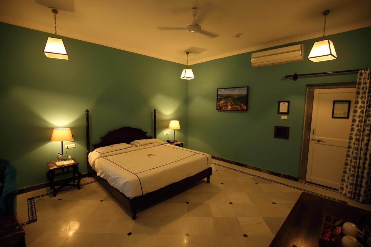 ศหปุระ กุมภาล วิลลา Hotel คัมบาลกาห์ ภายนอก รูปภาพ