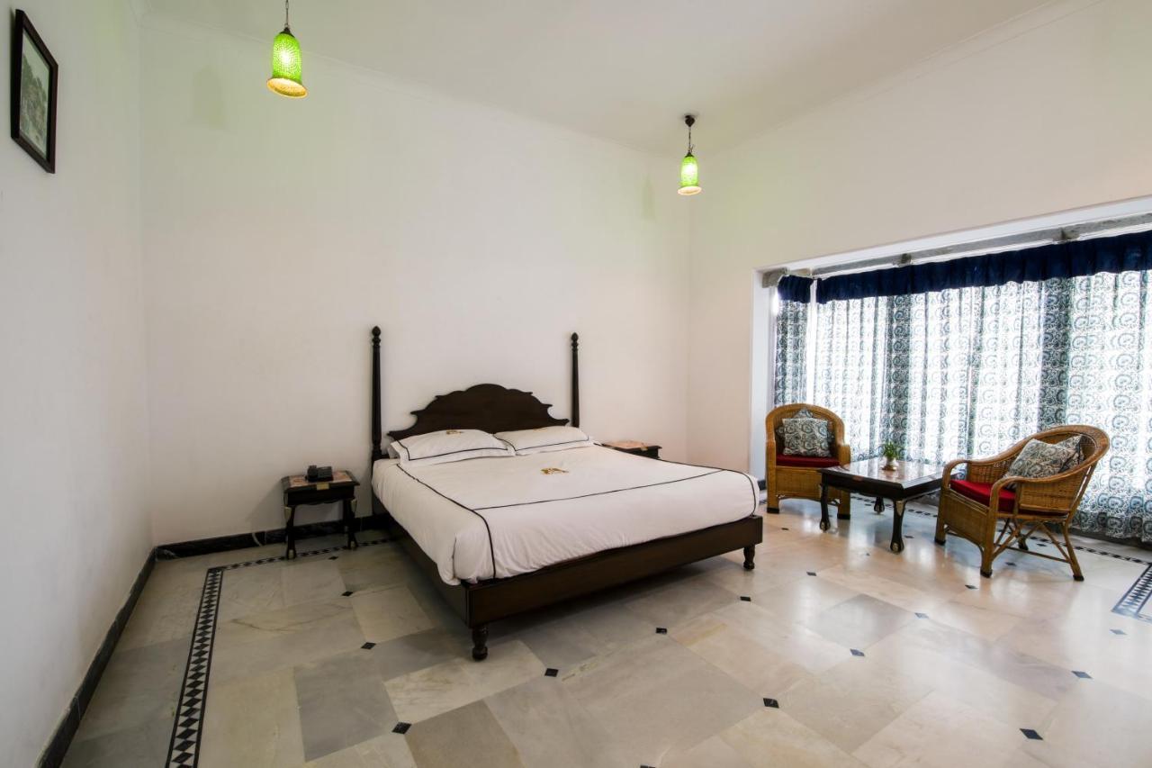 ศหปุระ กุมภาล วิลลา Hotel คัมบาลกาห์ ภายนอก รูปภาพ